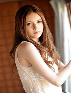 《女孩和婆婆》