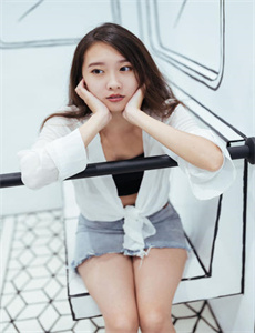 《李嘉欣三级》