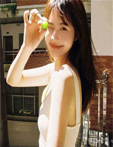 《韩国女明》